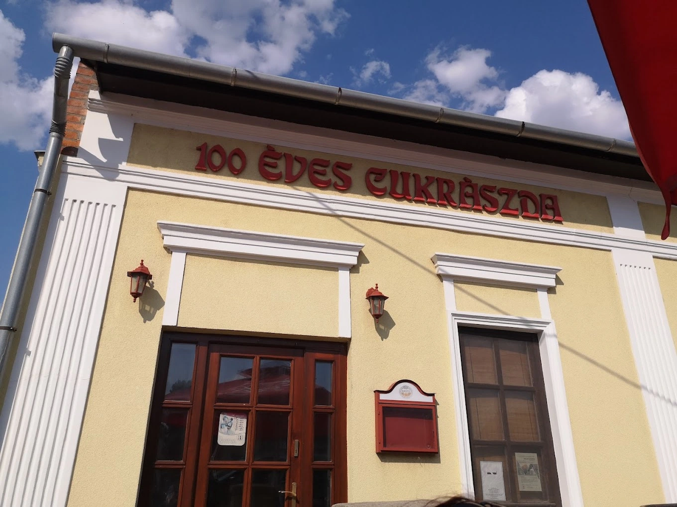 100 éves Cukrászda